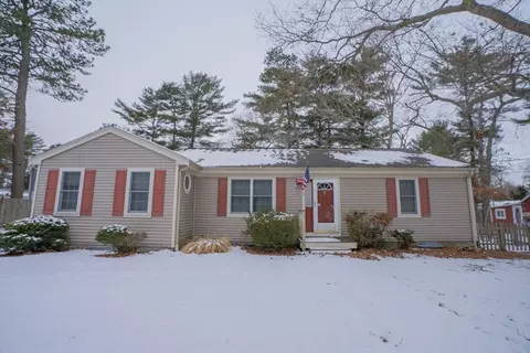 Exterior - 10 Pine Lake Dr, Wareham, MA 02571 photo 1 of 3