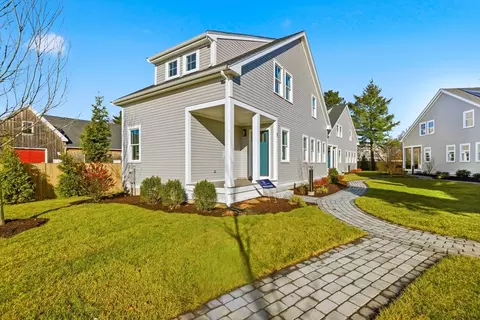 19 Ford Pl #2, Scituate, MA 02066