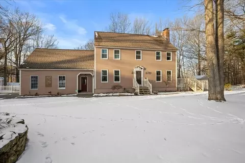 34 Scandinavia Ave, Worcester, MA 01603