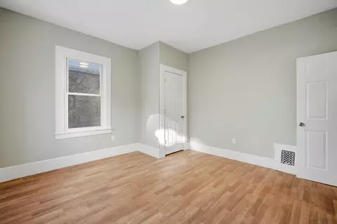 9 Murray Hill Ave, Springfield, MA 01104 photo 17