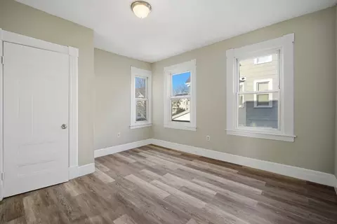 9 Murray Hill Ave, Springfield, MA 01104 photo 24