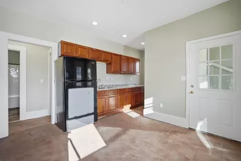 9 Murray Hill Ave, Springfield, MA 01104 photo 18