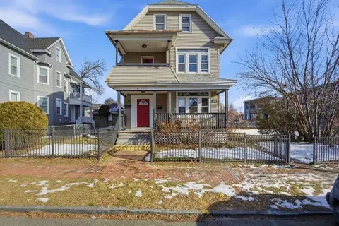 9 Murray Hill Ave, Springfield, MA 01104