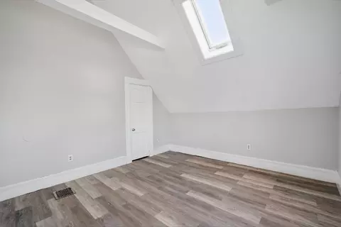 9 Murray Hill Ave, Springfield, MA 01104 photo 6