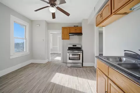 9 Murray Hill Ave, Springfield, MA 01104 photo 29