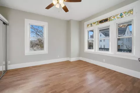 9 Murray Hill Ave, Springfield, MA 01104 photo 2