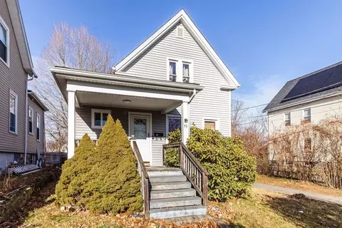 33 Menlo St, Brockton, MA 02301