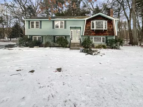 26 Field Rd, Sudbury, MA 01776