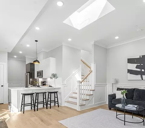 115 Thurston St #I, Somerville, MA 02145