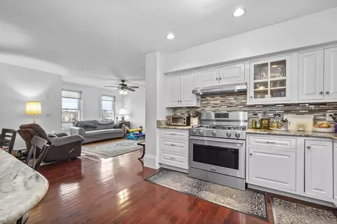 76 Water St, Danvers, MA 01923 photo 3