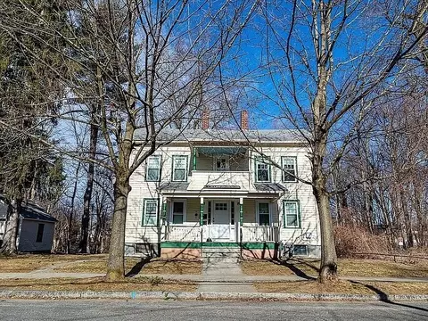22 Eleanor Rd, Springfield, MA 01108