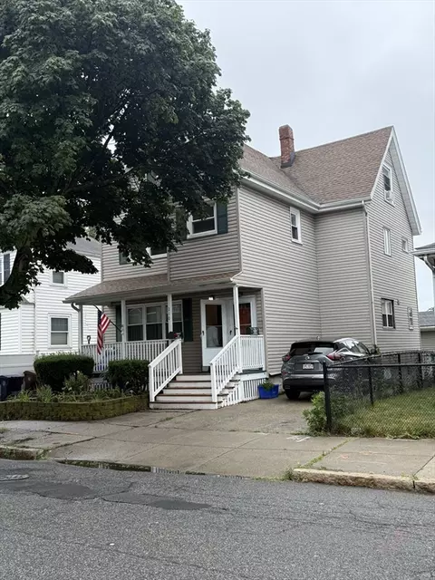 210 Hancock St, Everett, MA 02149