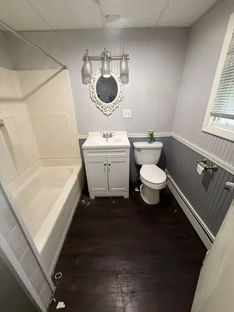 210 Hancock St, Everett, MA 02149 photo 4