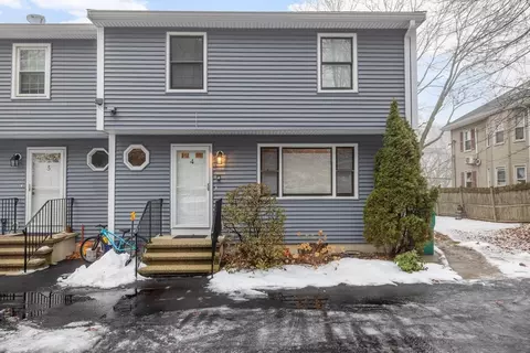 230 Main St #4, Woburn, MA 01801