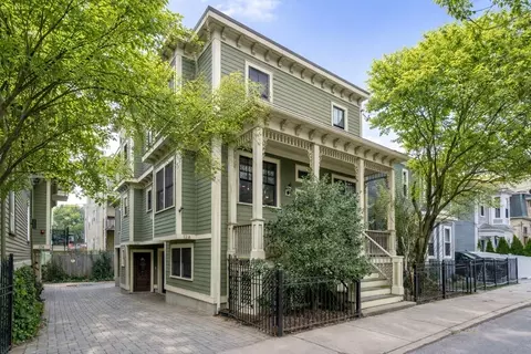 12 Spring Garden St #B, Dorchester, MA 02125