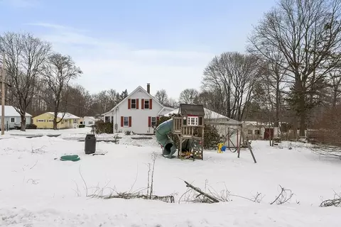Exterior - 132 Simonds St, Athol, MA 01331 photo 8 of 10