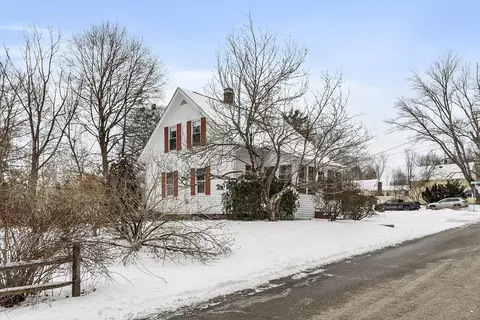 Exterior - 132 Simonds St, Athol, MA 01331 photo 3 of 10
