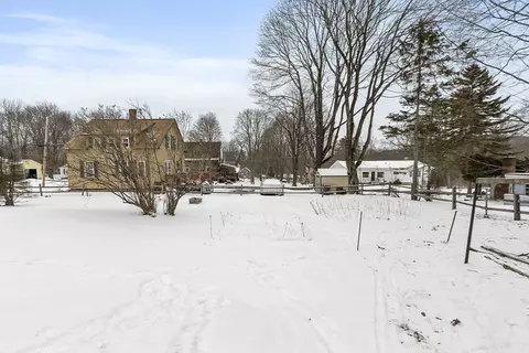 Exterior - 132 Simonds St, Athol, MA 01331 photo 7 of 10