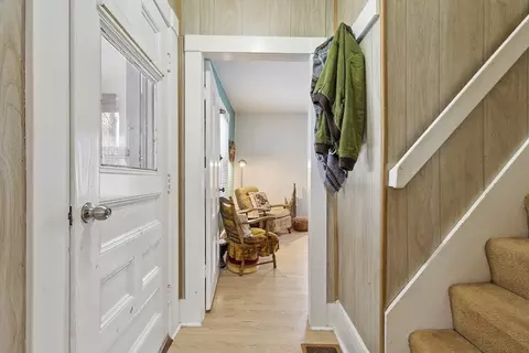 Entry Way - 132 Simonds St, Athol, MA 01331 photo 2 of 2