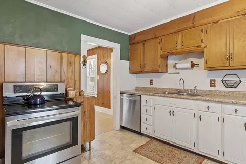 Kitchen - 132 Simonds St, Athol, MA 01331 photo 2 of 5