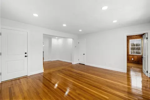 225 Rich St, Fall River, MA 02720 photo 18