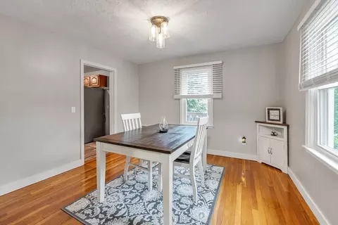 22 Lanark St, Worcester, MA 01603 photo 7