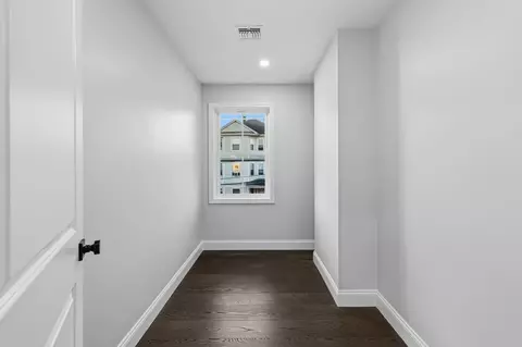 Entry Way - 138 Eighteenth St, Fall River, MA 02723 photo 10 of 10