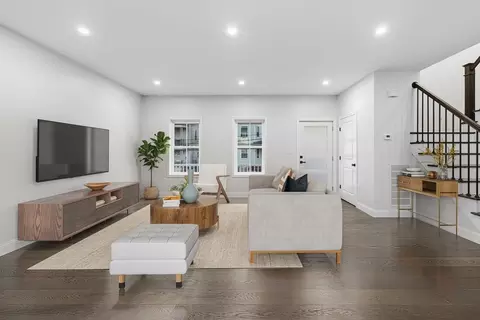 Living - 138 Eighteenth St, Fall River, MA 02723 photo 5 of 5