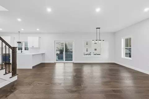 Living - 138 Eighteenth St, Fall River, MA 02723 photo 1 of 5