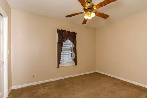 Bedroom - 42 Prospect St, Athol, MA 01331 photo 2 of 5