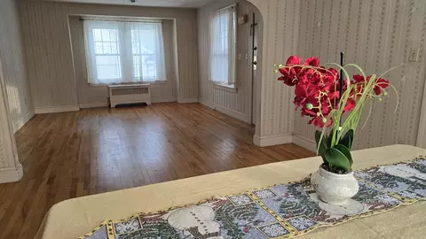 35 Arbutus Rd, Worcester, MA 01606 photo 5