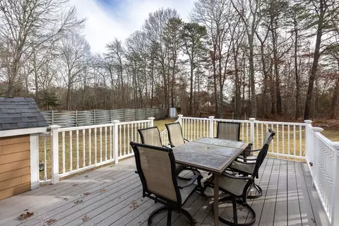 14 Briarwood Dr, Wareham, MA 02571 photo 7