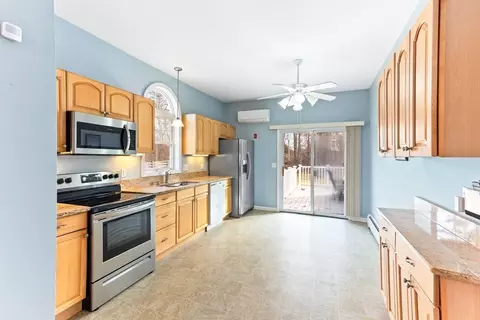 14 Briarwood Dr, Wareham, MA 02571 photo 17