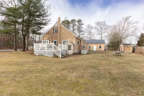 14 Briarwood Dr, Wareham, MA 02571 photo 8