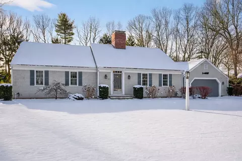 117 Parsley Ln, Barnstable, MA 02655