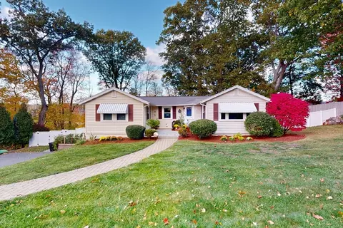 1393 Trapelo Rd, Waltham, MA 02451