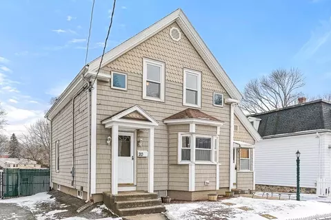20 Pond St, Stoneham, MA 02180
