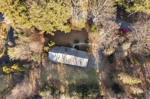 30 Radcliffe Rd, Weston, MA 02493