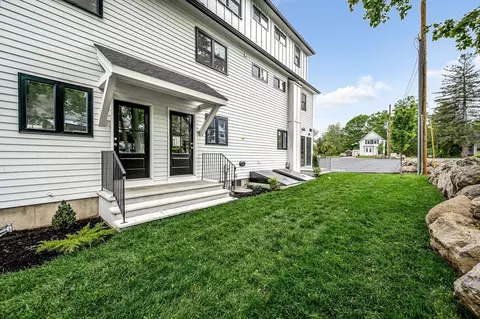 Exterior - 1514 Gorham St #4, Lowell, MA 01852 photo 3 of 7