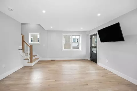 Living - 1514 Gorham St #4, Lowell, MA 01852 photo 2 of 5