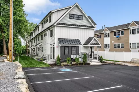 Exterior - 1514 Gorham St #4, Lowell, MA 01852 photo 4 of 7