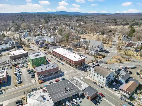 View/Area - 76 Maple St, Florence, MA 01062 photo 2 of 2