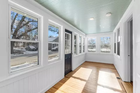 Exterior - 2 Oakdale St, Wareham, MA 02571 photo 5 of 6