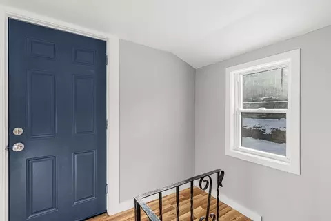 Entry Way - 2 Oakdale St, Wareham, MA 02571 photo 5 of 5