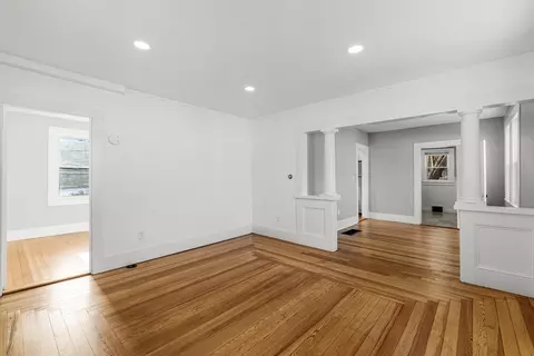 Living - 2 Oakdale St, Wareham, MA 02571 photo 2 of 6