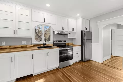 Kitchen - 2 Oakdale St, Wareham, MA 02571 photo 1 of 4