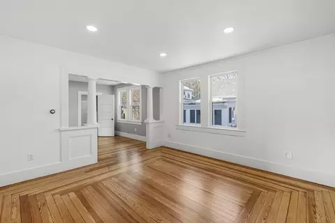Living - 2 Oakdale St, Wareham, MA 02571 photo 3 of 6