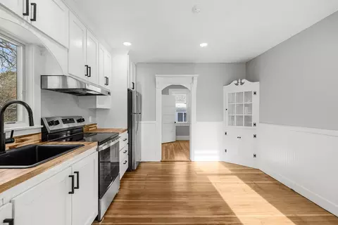Kitchen - 2 Oakdale St, Wareham, MA 02571 photo 3 of 4