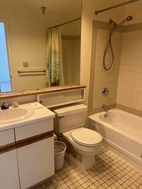 750 Davol St #616, Fall River, MA 02720 photo 11