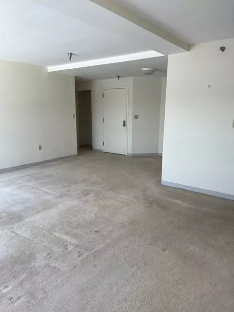 750 Davol St #616, Fall River, MA 02720 photo 12